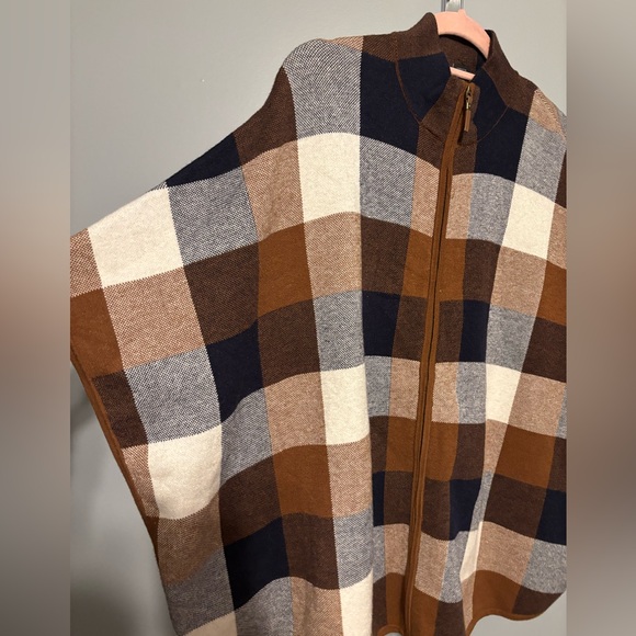 Tahari Cape Brown Blue And Cream Check Small/medium - Picture 4 of 6